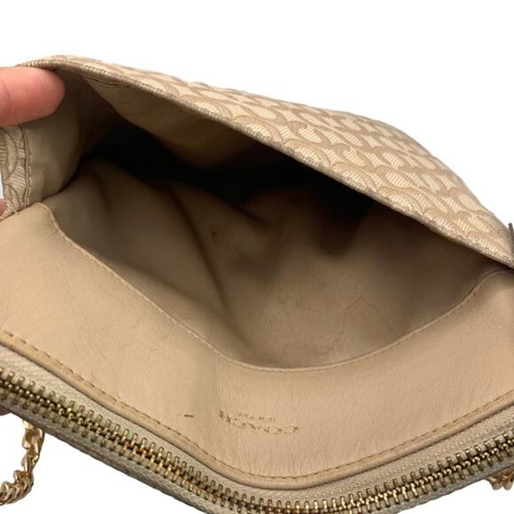 COACH Signature Canvas Crossbody with Chain Crossbody Strap - Picture 3 of 6